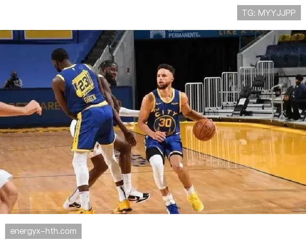 库里家庭再创传奇，篮球基因引发球迷热议