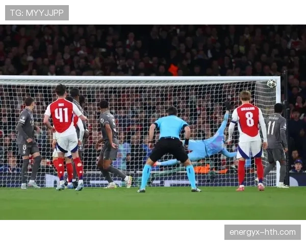 赖斯中场核心表现助力国家队取胜